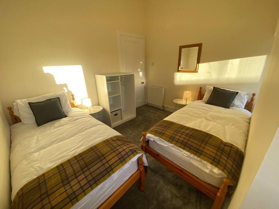 Heather House, Beautiful Family Home, Sleeps 8 Inverness Exteriör bild